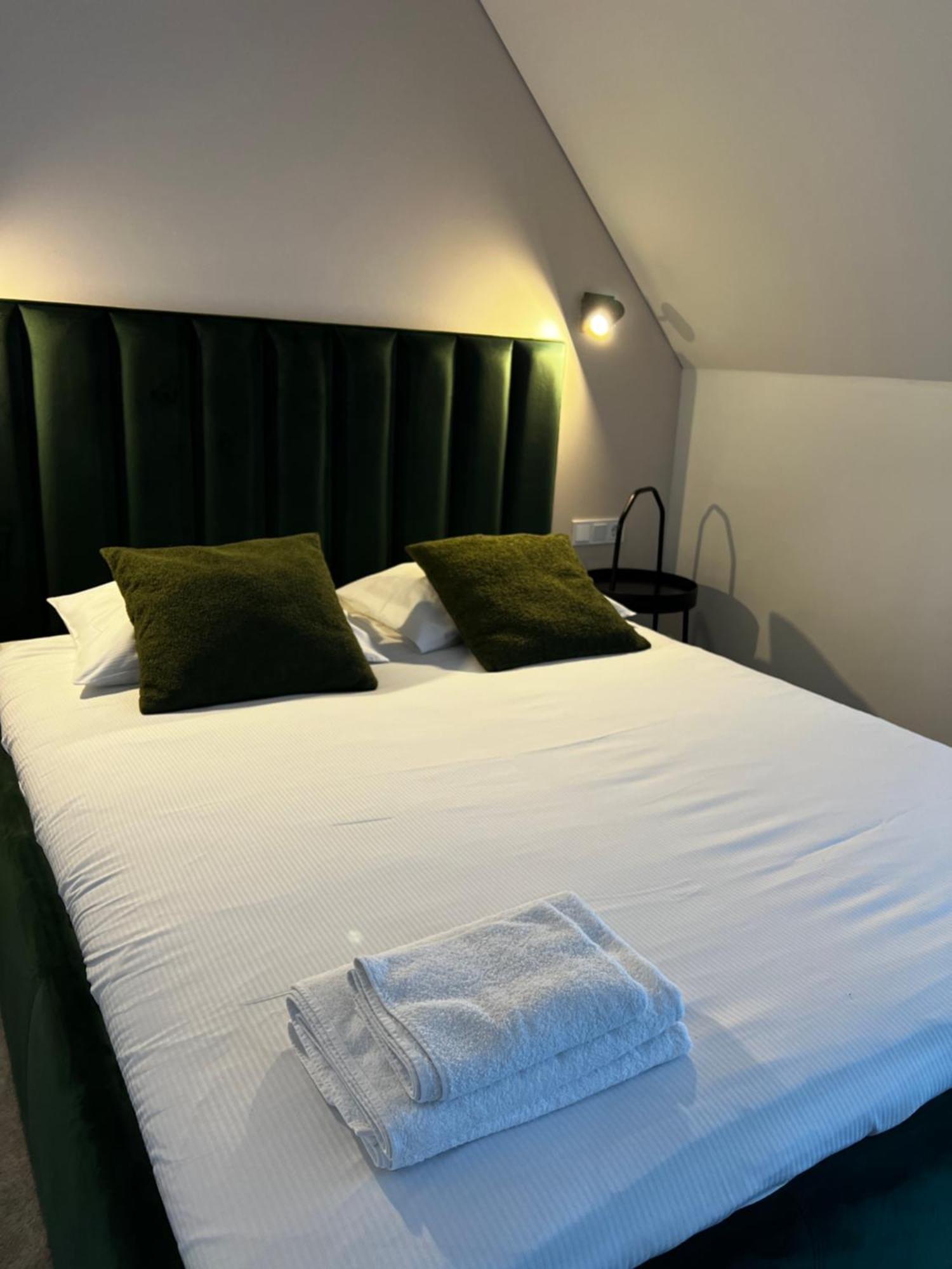 Pajurio Gintaro Namai Hotel พาลังกา ภายนอก รูปภาพ